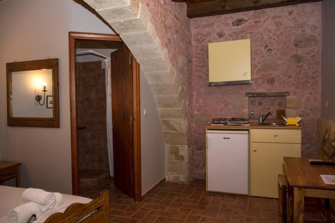 Stamatogiannis Traditional Apartments Kalivianí Exterior photo